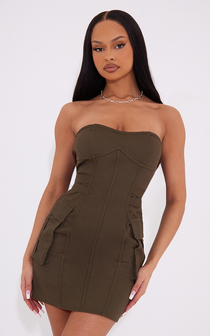 

PrettyLittleThing Темно-хаки Облегающее платье-бандо с карманами и карго-бандо