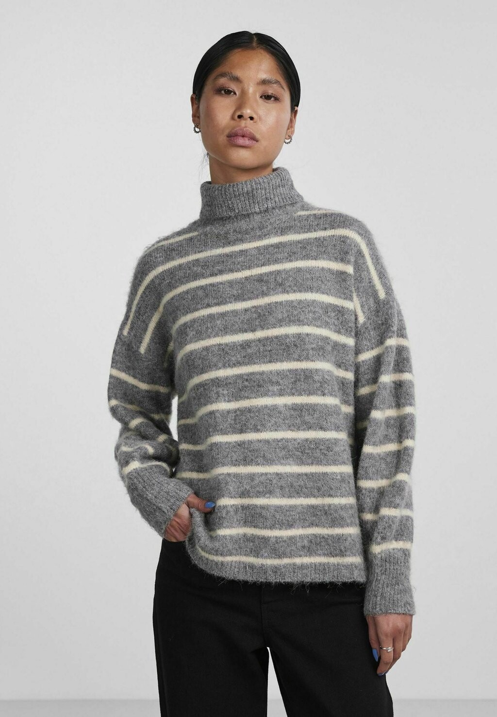 

Свитшот Pieces PCFEA, цвет dark grey melange