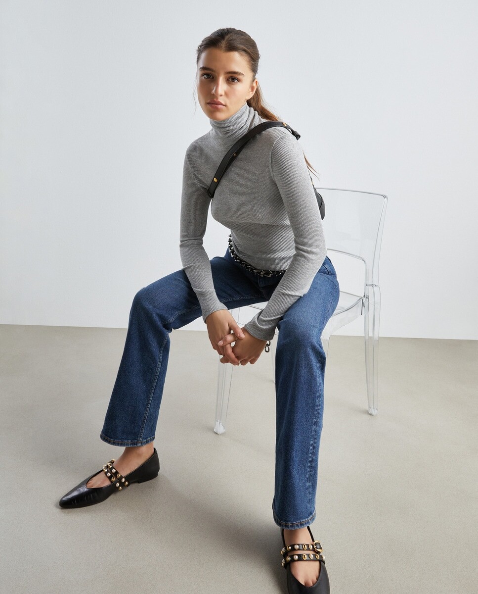 

Женская футболка с высоким воротником и люрексом Easy Wear, серебро