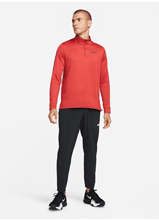 

Черные мужские спортивные штаны Nike