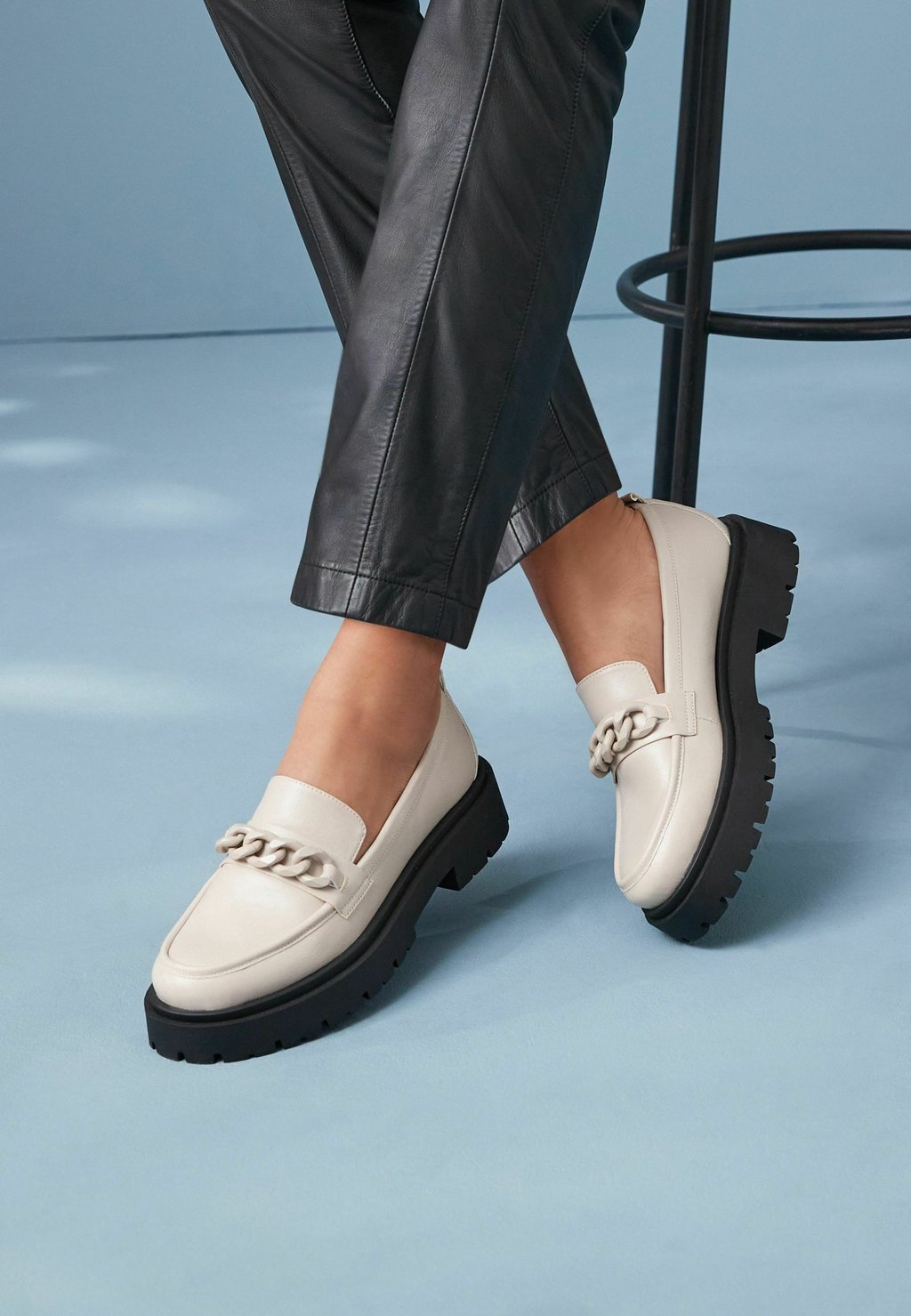 Слипоны Forever Comfort Chunky Loafers Next, цвет bone white слипоны forever comfort chunky loafers standard next черный
