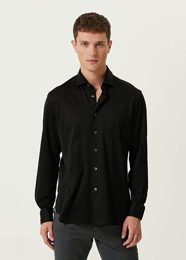 

Черная рубашка Corneliani