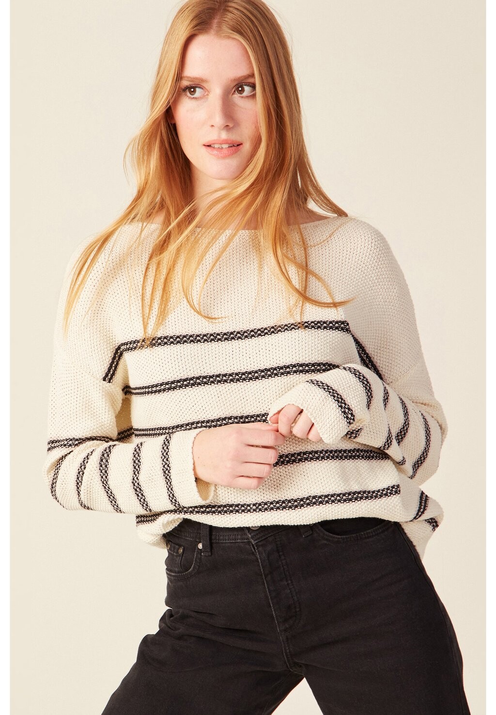 

Свитер BONOBO Jeans