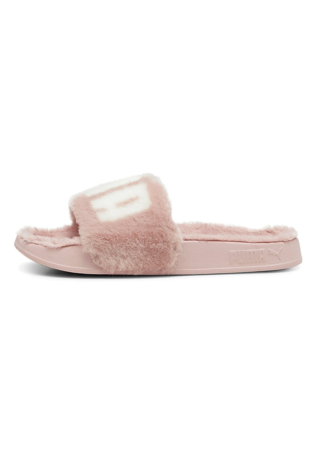 

Шлепанцы Puma