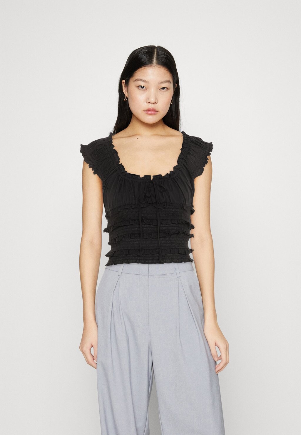 

Топ BDG Urban Outfitters, черный