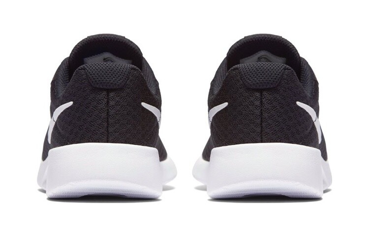 

Nike Tanjun Bp Спортивная повседневная обувь Черный Белый