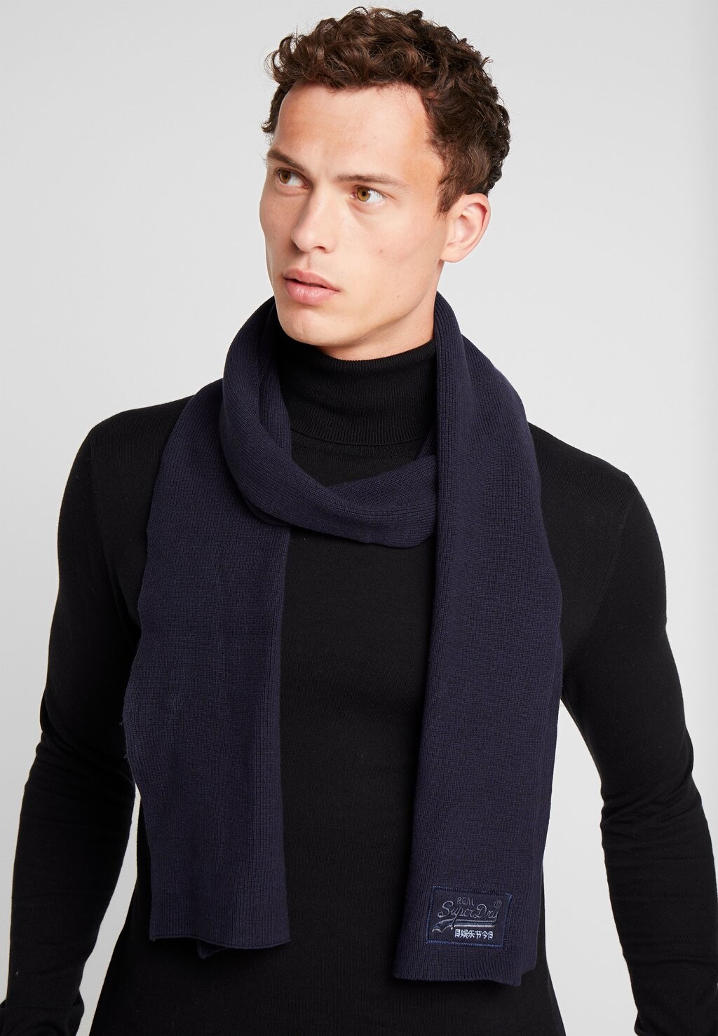 

Шарф Superdry