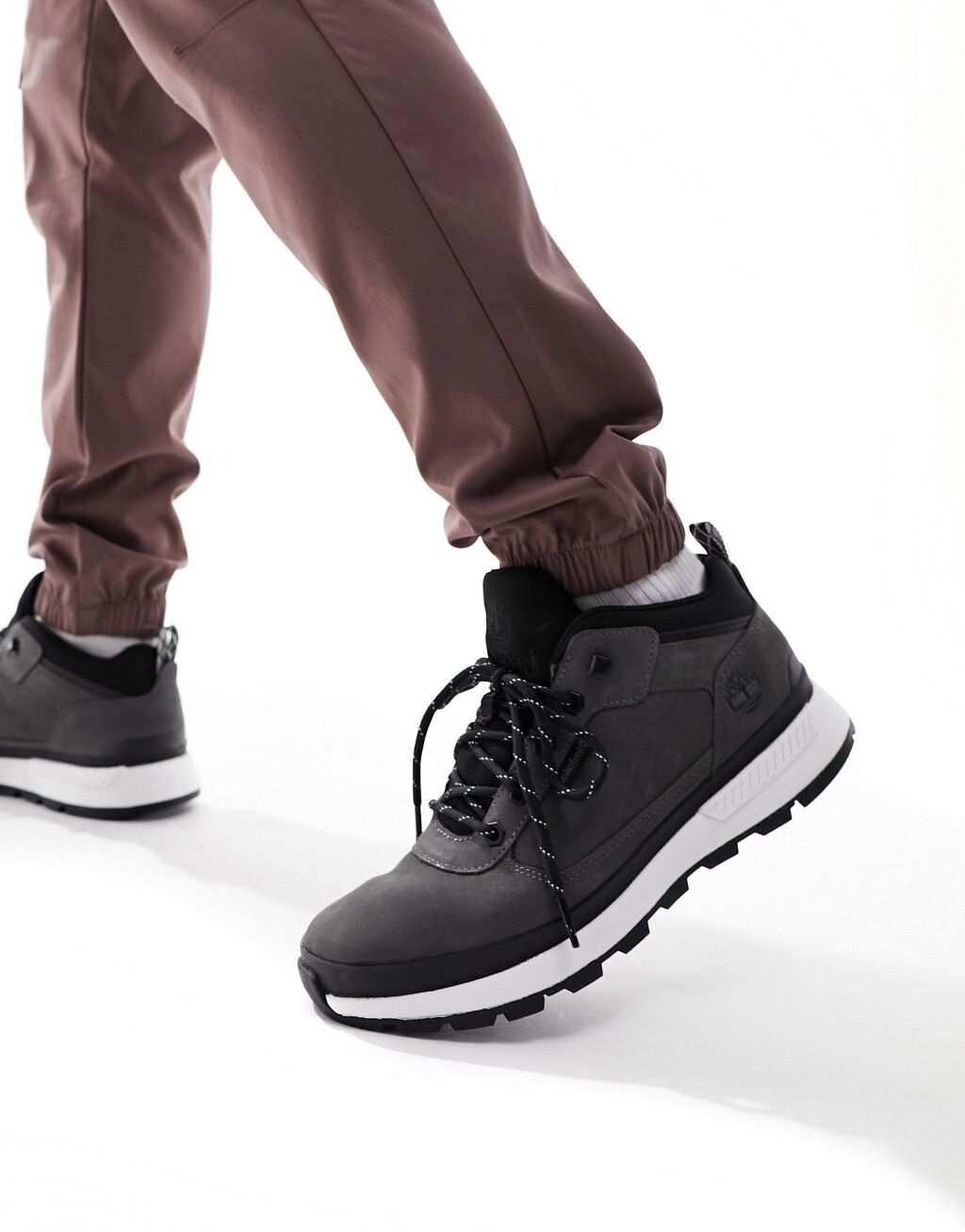 

Низкие кроссовки Timberland Field Trekker из серого нубука