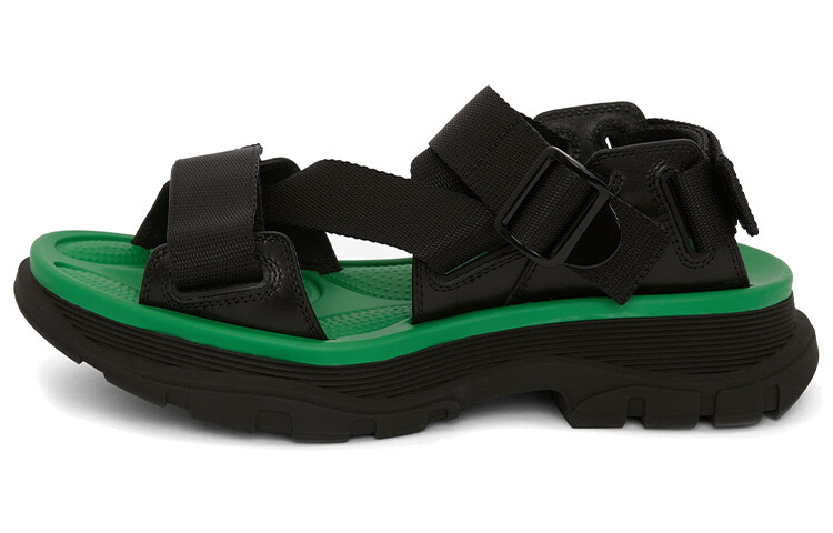

Сандалии женские Alexander Mcqueen Tread Slide, черный / зеленый