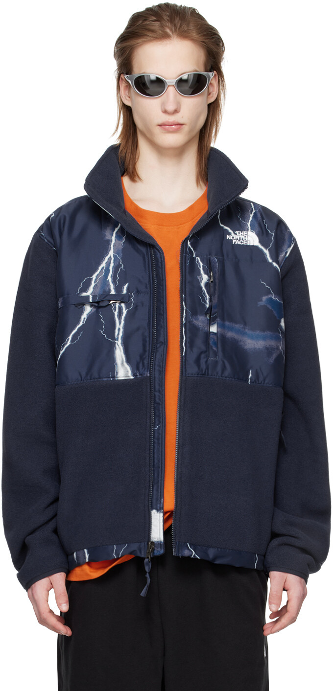 

Темно-синяя куртка Денали The North Face, цвет Summit navy/TNF lightning large print