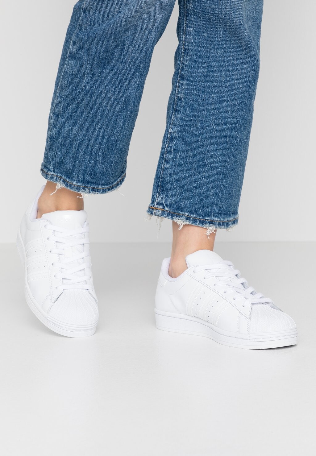 

Кроссовки adidas Originals Superstar, обувь белый