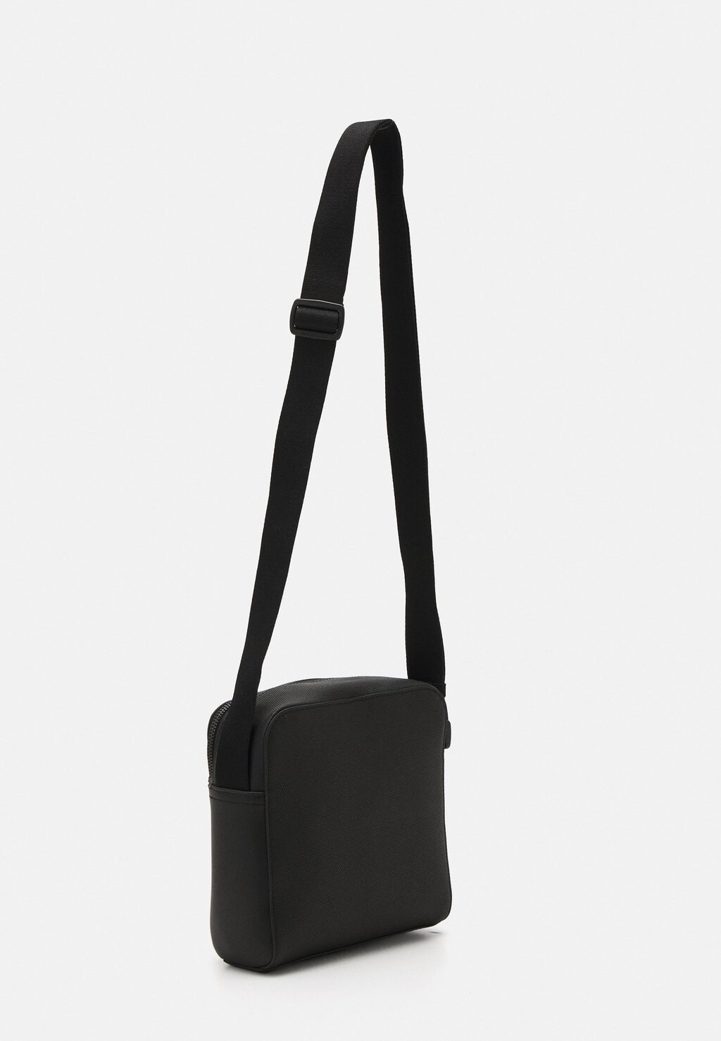 

Сумка через плечо Coated Camera Bag Unisex Calvin Klein, черная