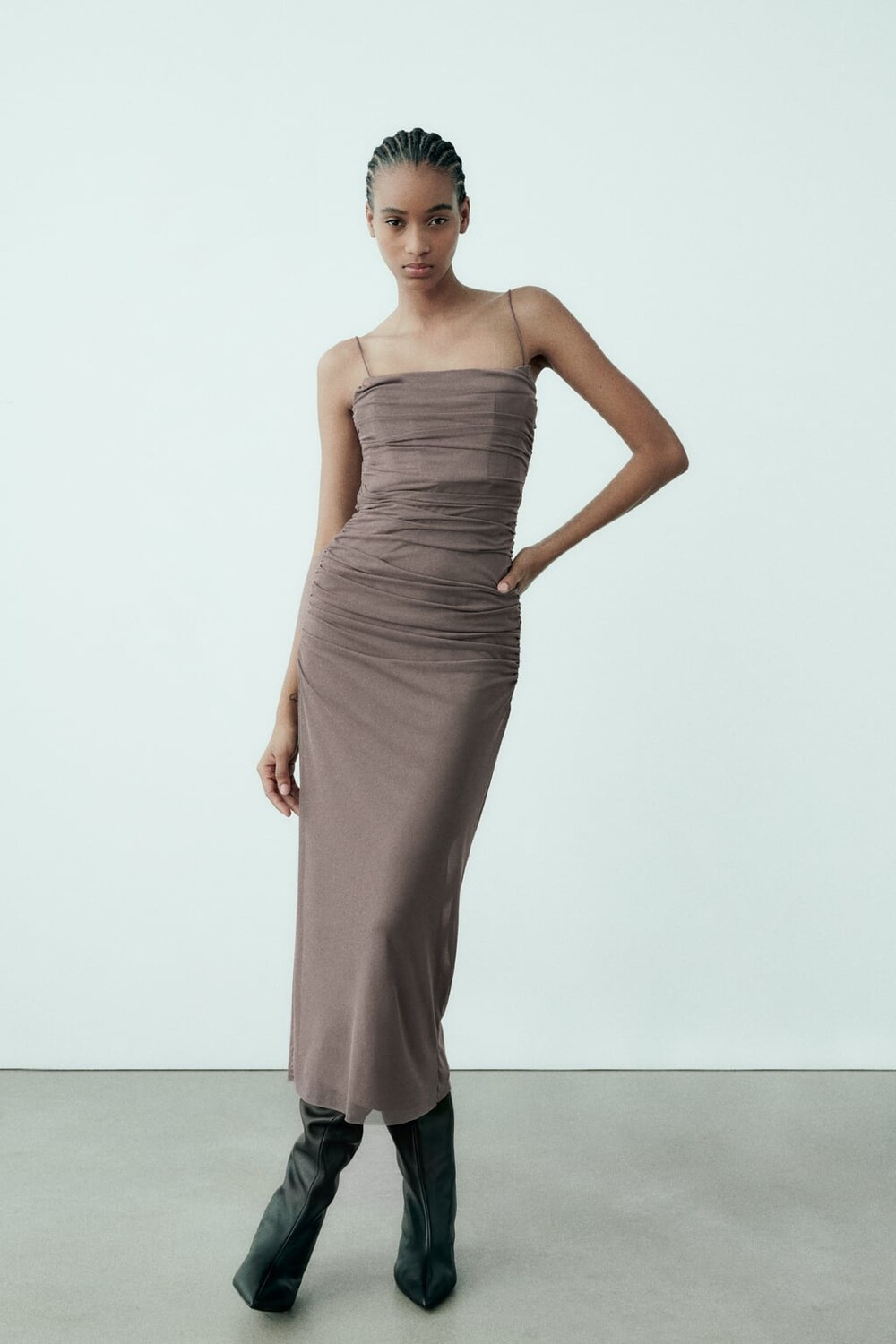 

Платье из тюля с драпировкой ZARA, норковый