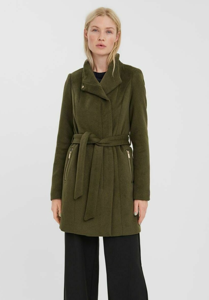 

Длинная куртка Vero Moda