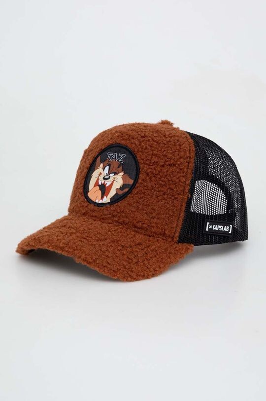 

Бейсбольная кепка Capslab Looney Tunes CapsLab, коричневый