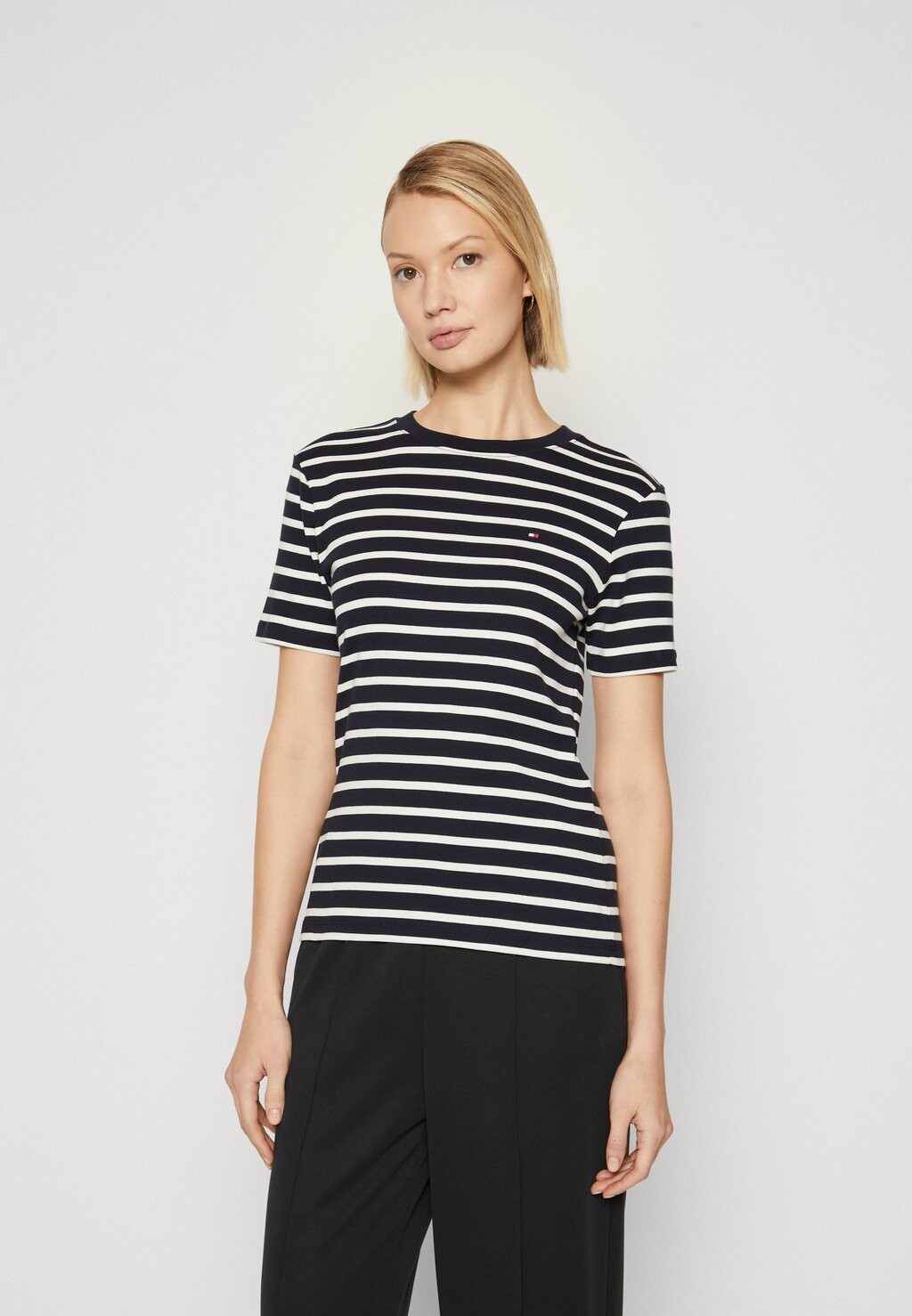 

Футболка с принтом NEW SLIM CODY Tommy Hilfiger, цвет desert sky/ecru