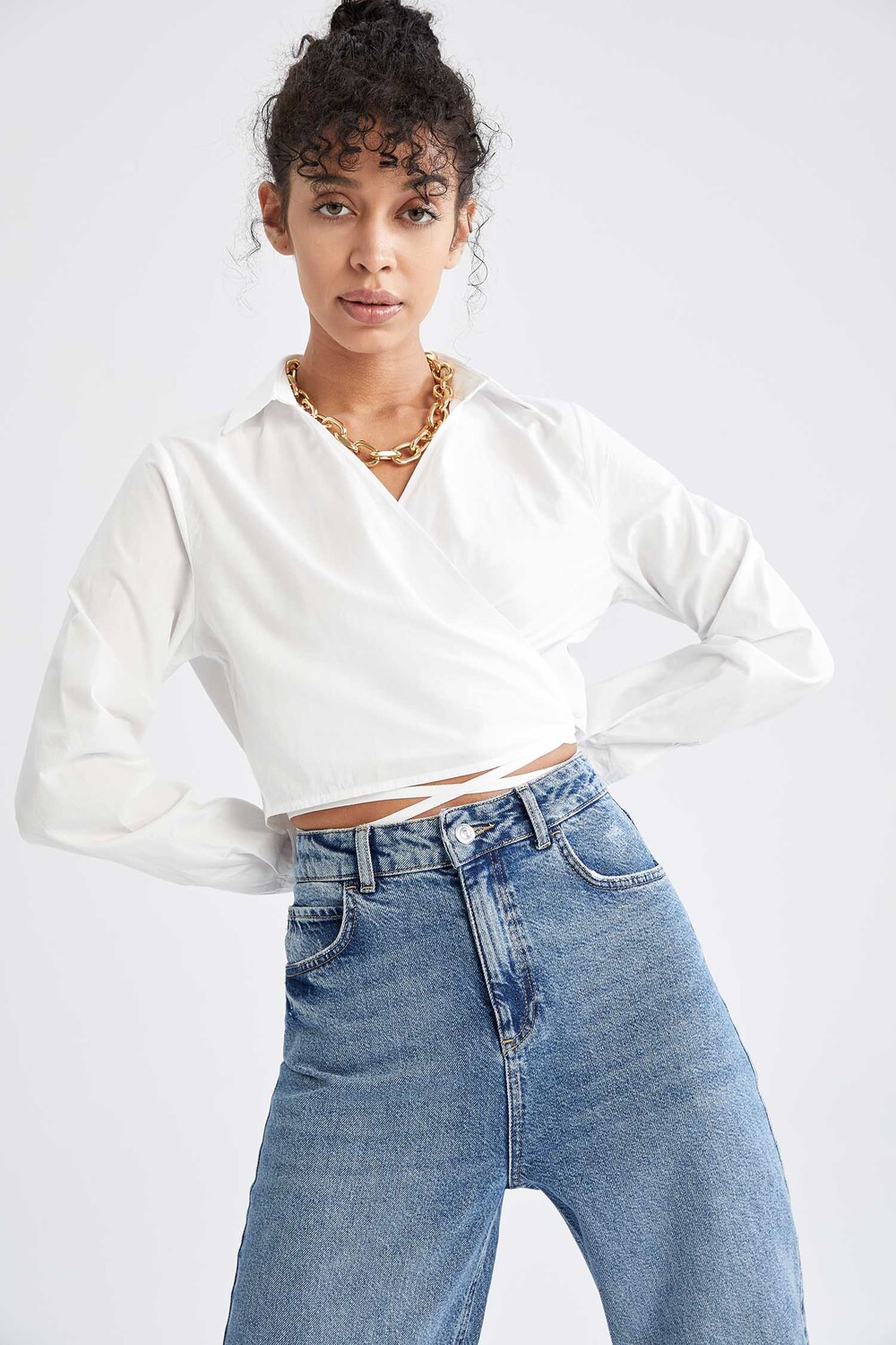 

Блуза DeFacto Hemd REGULAR FIT, белый