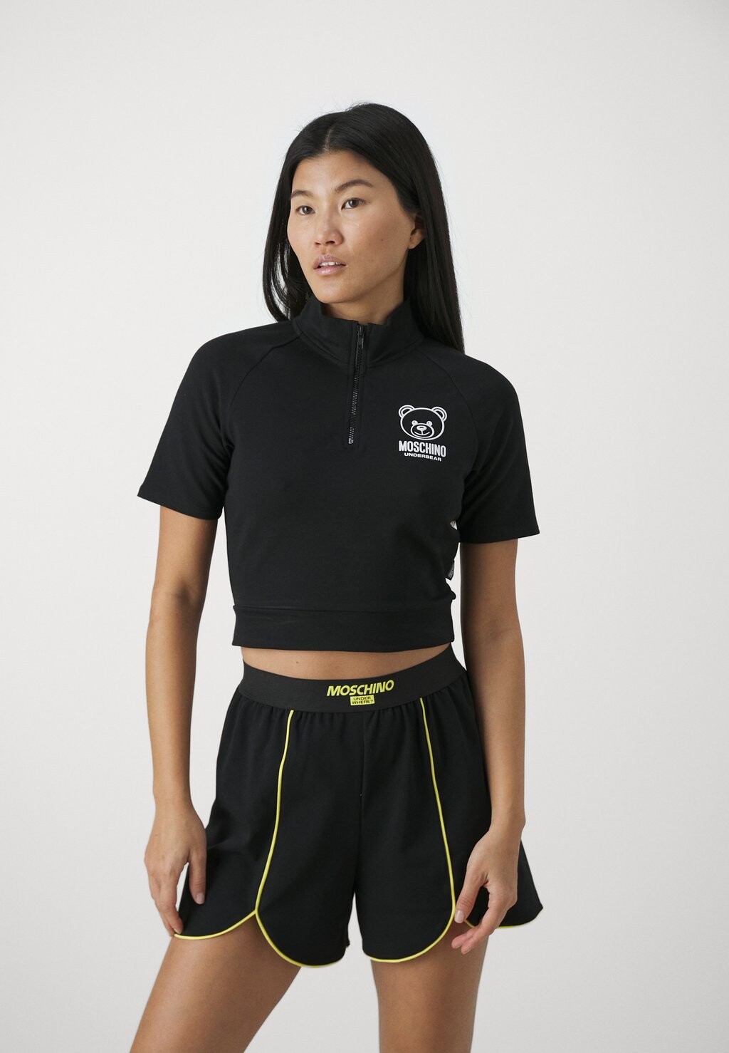 

Пижамный топ SHORT SLEEVES Moschino Underwear, черный