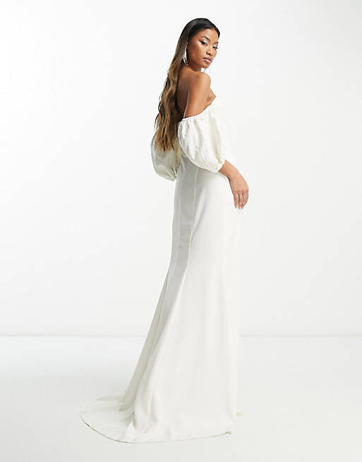 

Платье макси цвета слоновой кости с пышными рукавами Hope & Ivy Bridal