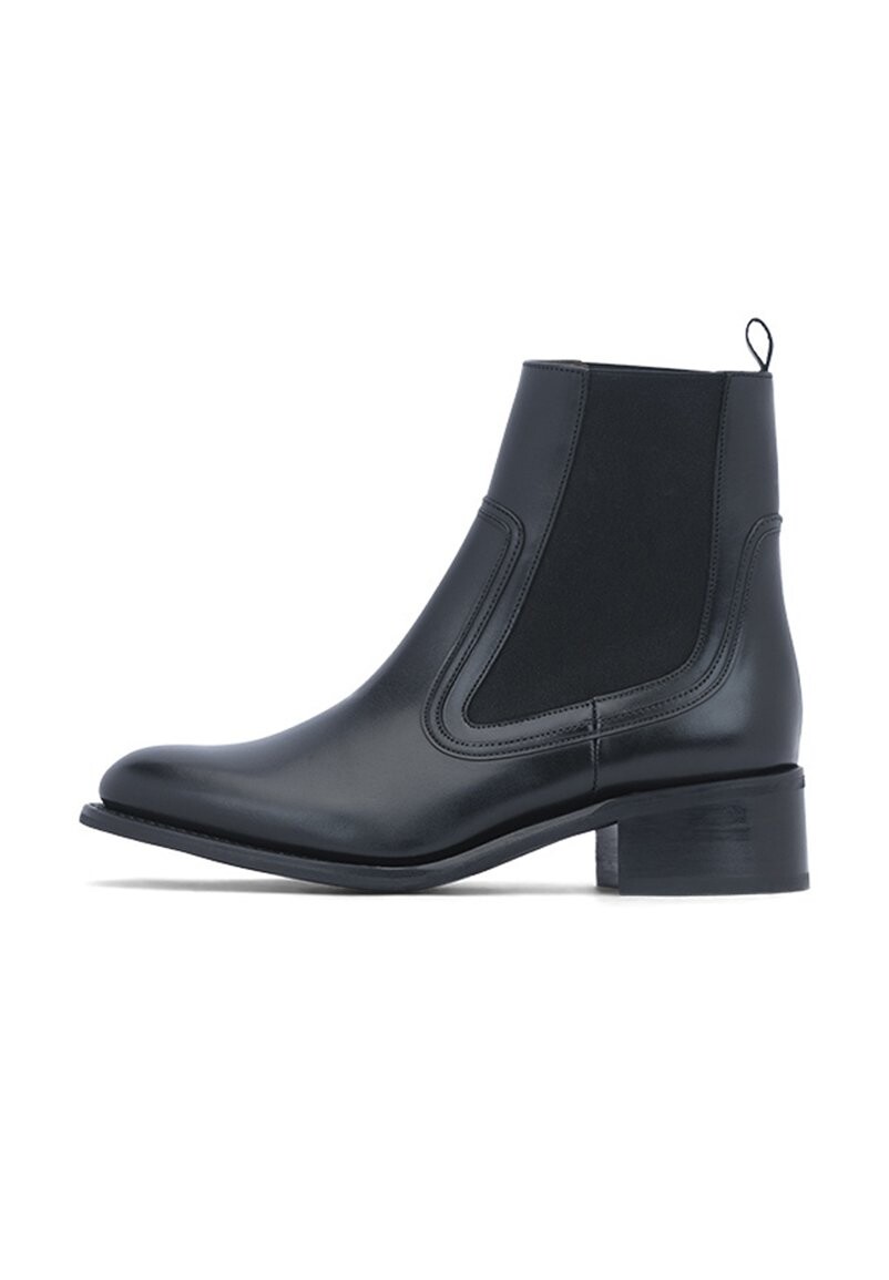 

Ботильоны CAMBRIDGE ELASTIC Lottusse, цвет black