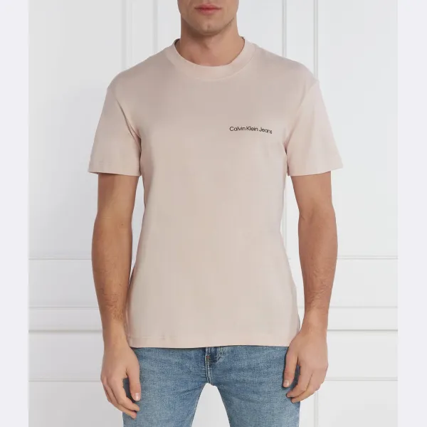 

Футболка стандартного кроя Calvin Klein, розовый