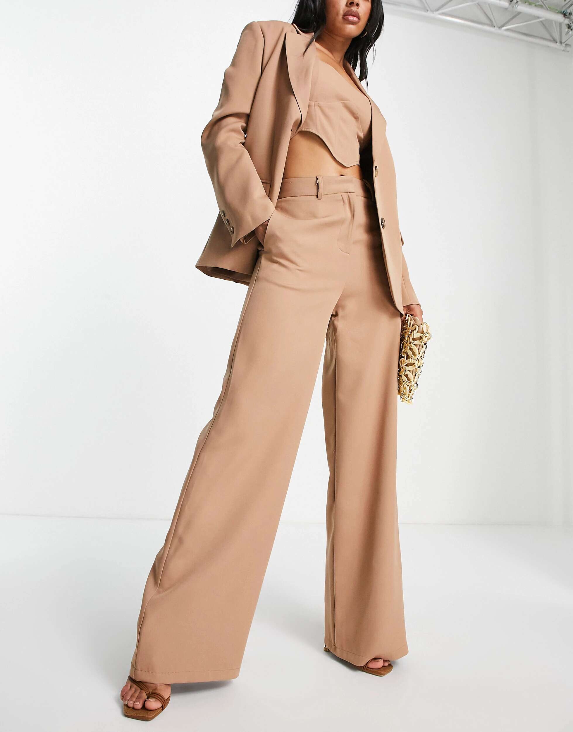 Сшитые на заказ широкие брюки светло-коричневого цвета SNDYS