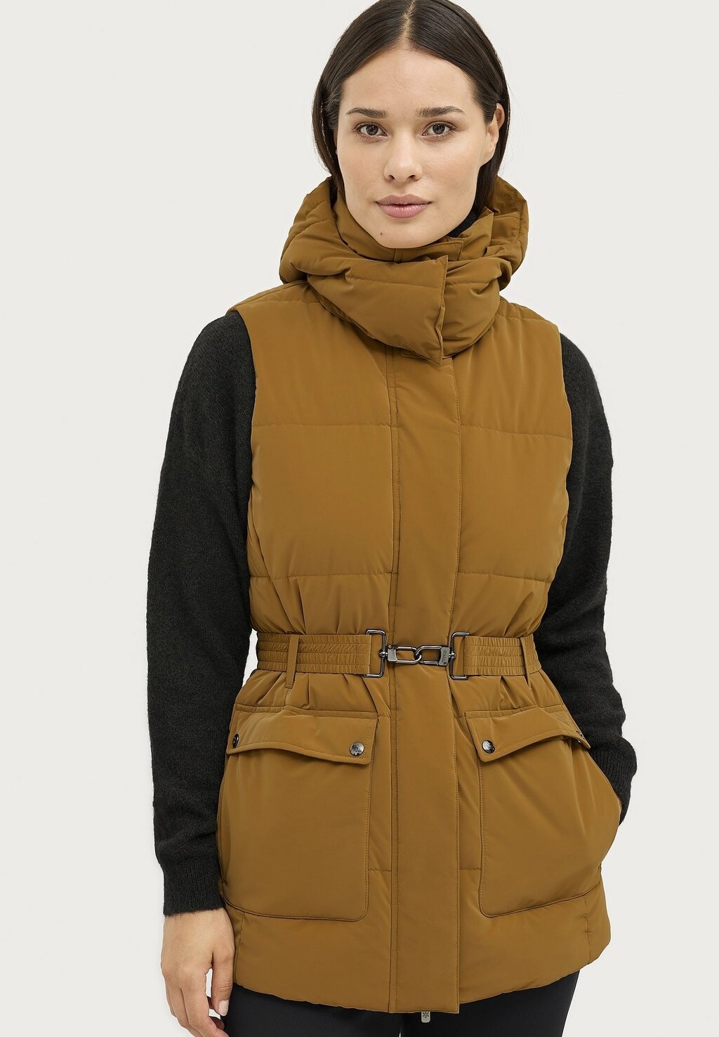 

Жилет PADDED Áhkká, цвет goldbraun