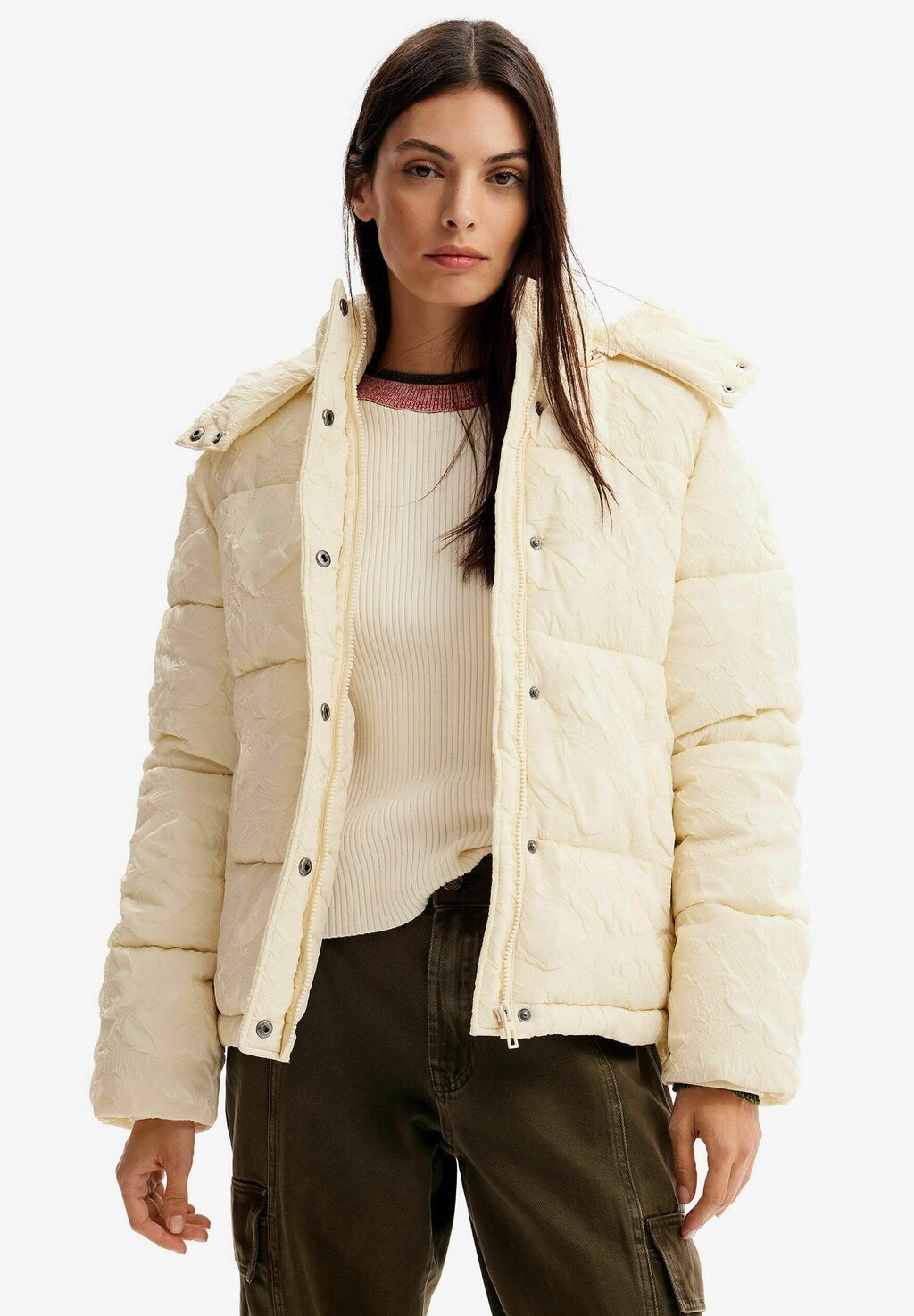 

Куртка зимняя Textured Quilted Desigual, бежевый