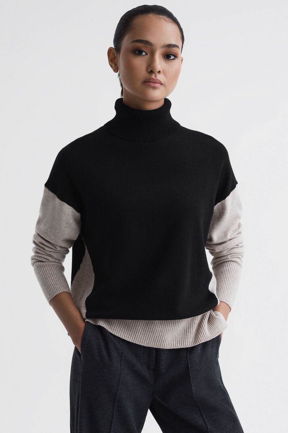 

Свитер-Водолазка Alexis из смесовой шерсти Reiss, серый