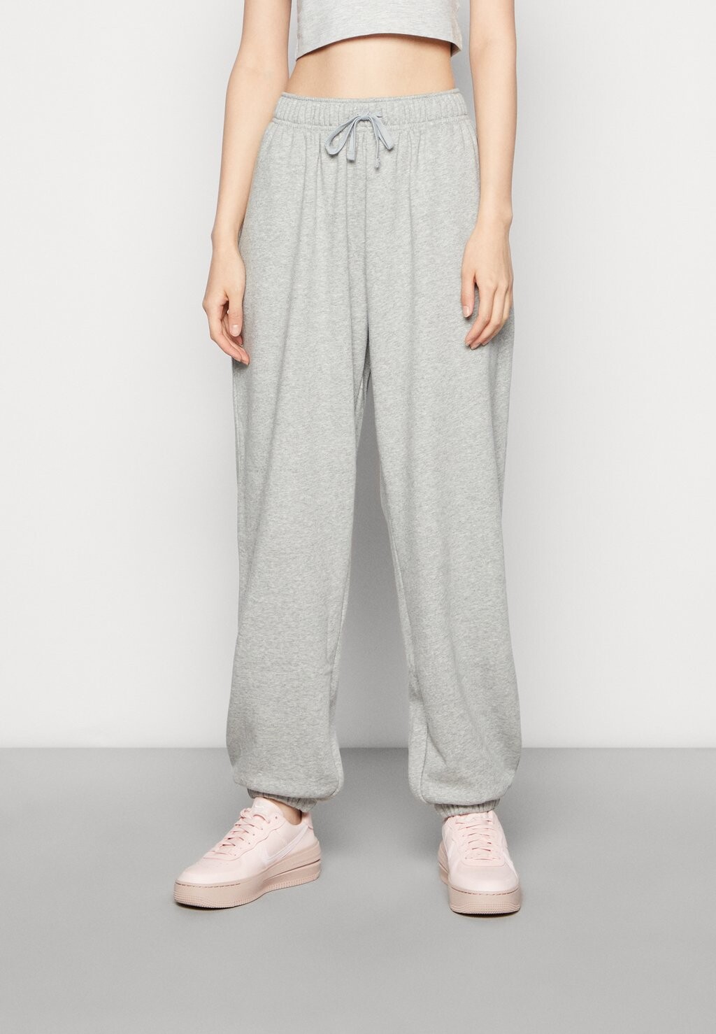 

Брюки спортивные Nike, Серый