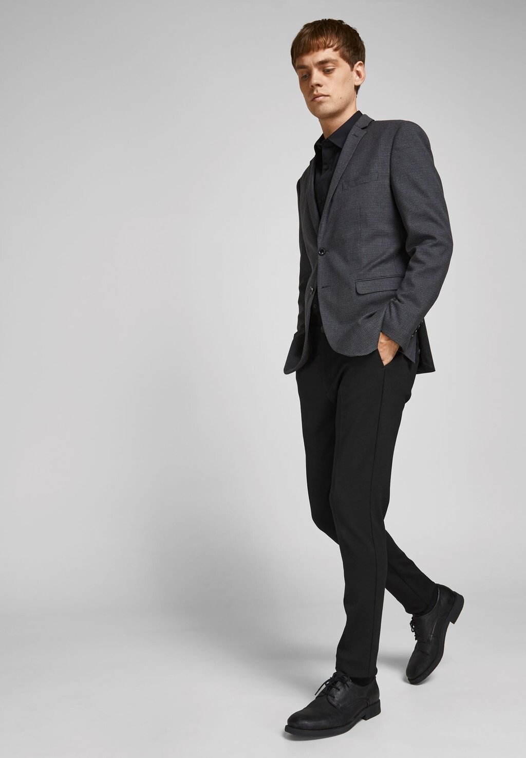 

Чиносы JPSTMARCO JJPHIL NOR NOOS Jack & Jones, черный