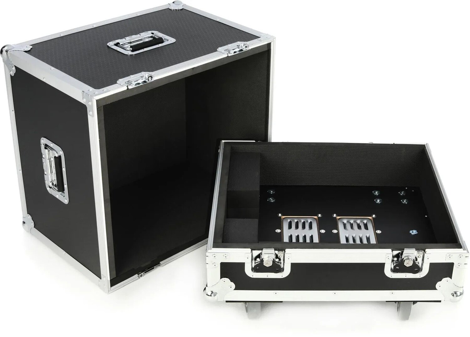 

Дорожный чехол ProX XS-CHNIMBUS для полноразмерного Chauvet Nimbus