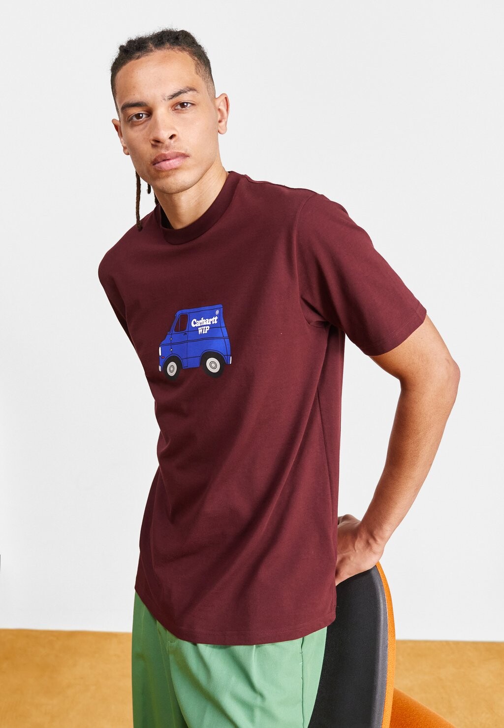 

Футболка с принтом Carhartt WIP, мультиколор, Коричневый