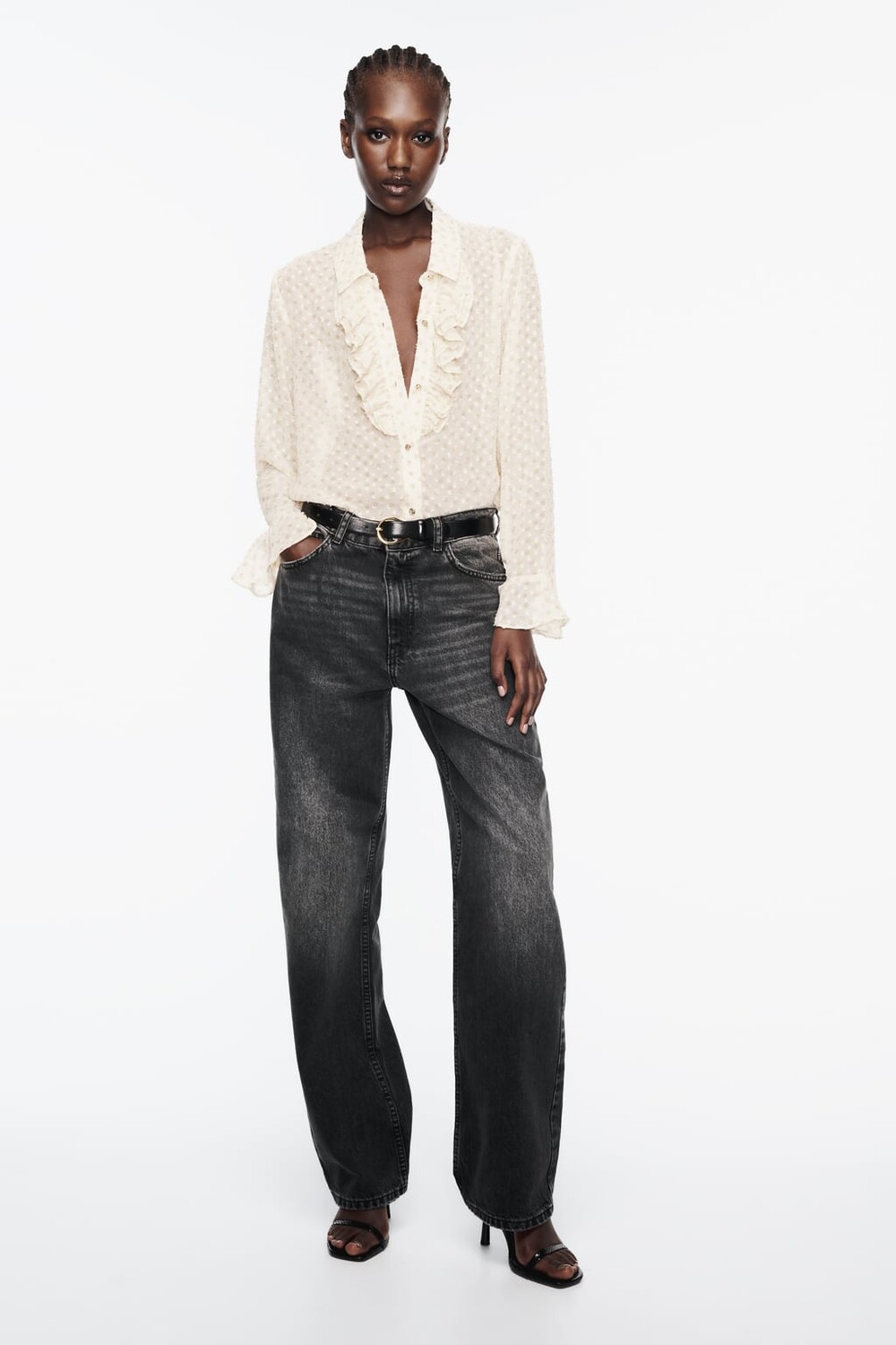 

Рубашка плюметис с орушами ZARA, экру