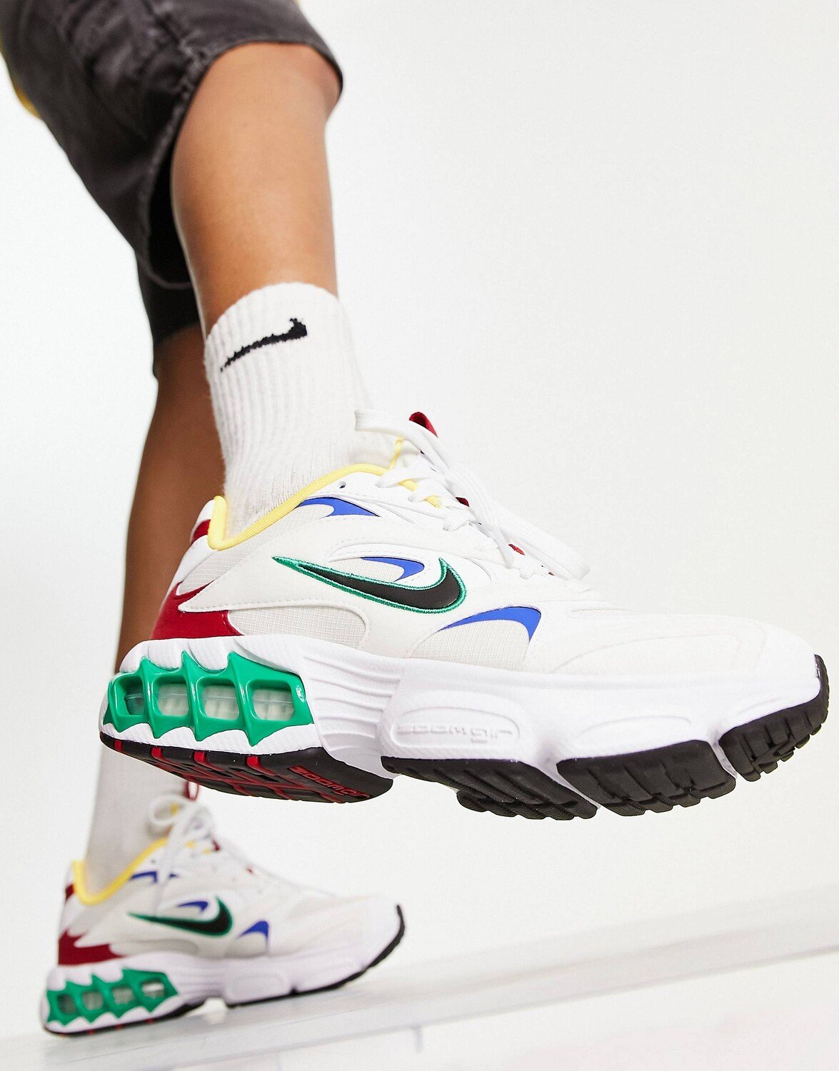 

Кроссовки Nike Zoom Air Fire в парусном и многофункциональном исполнении