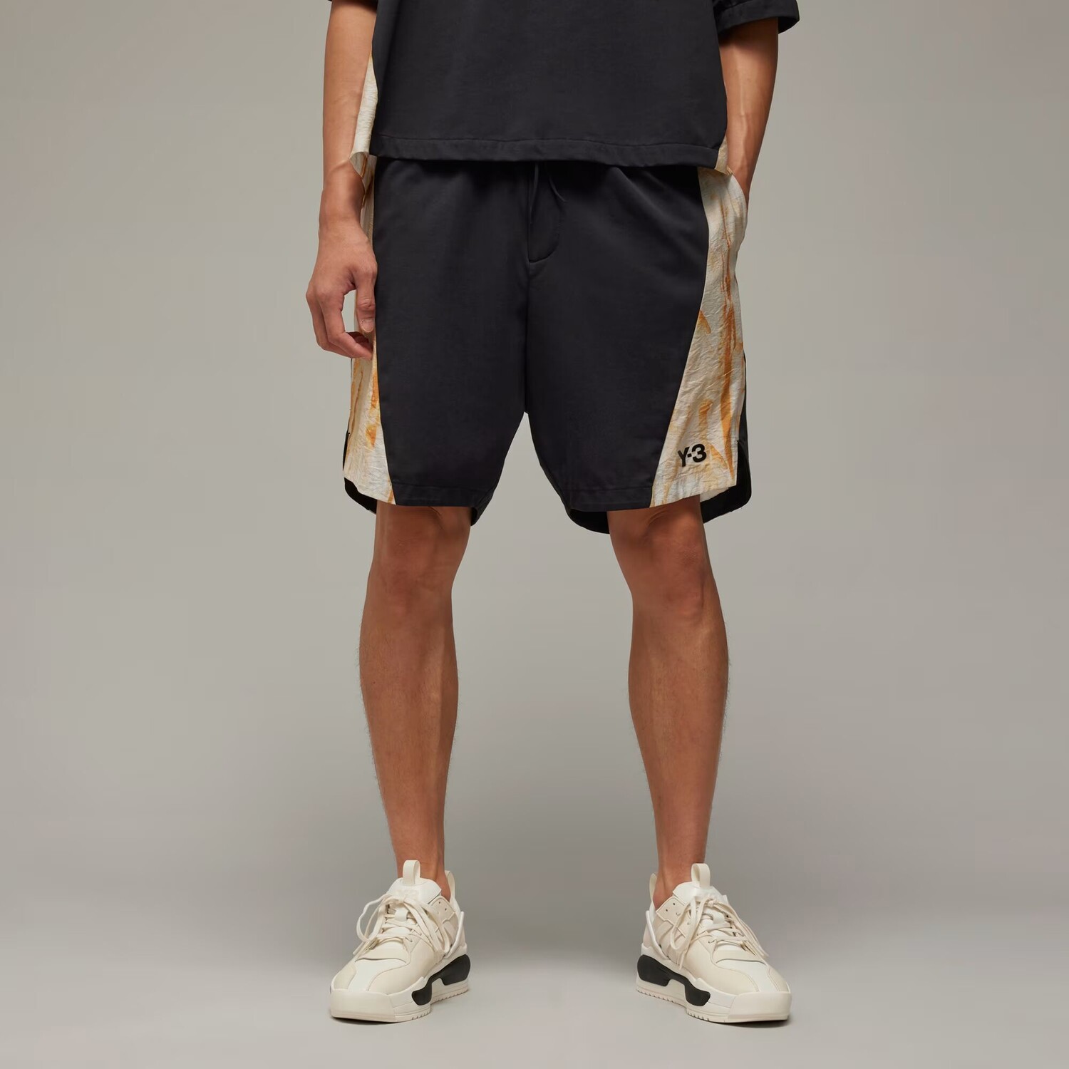

Шорты Y-3 цвета ржавчины Adidas