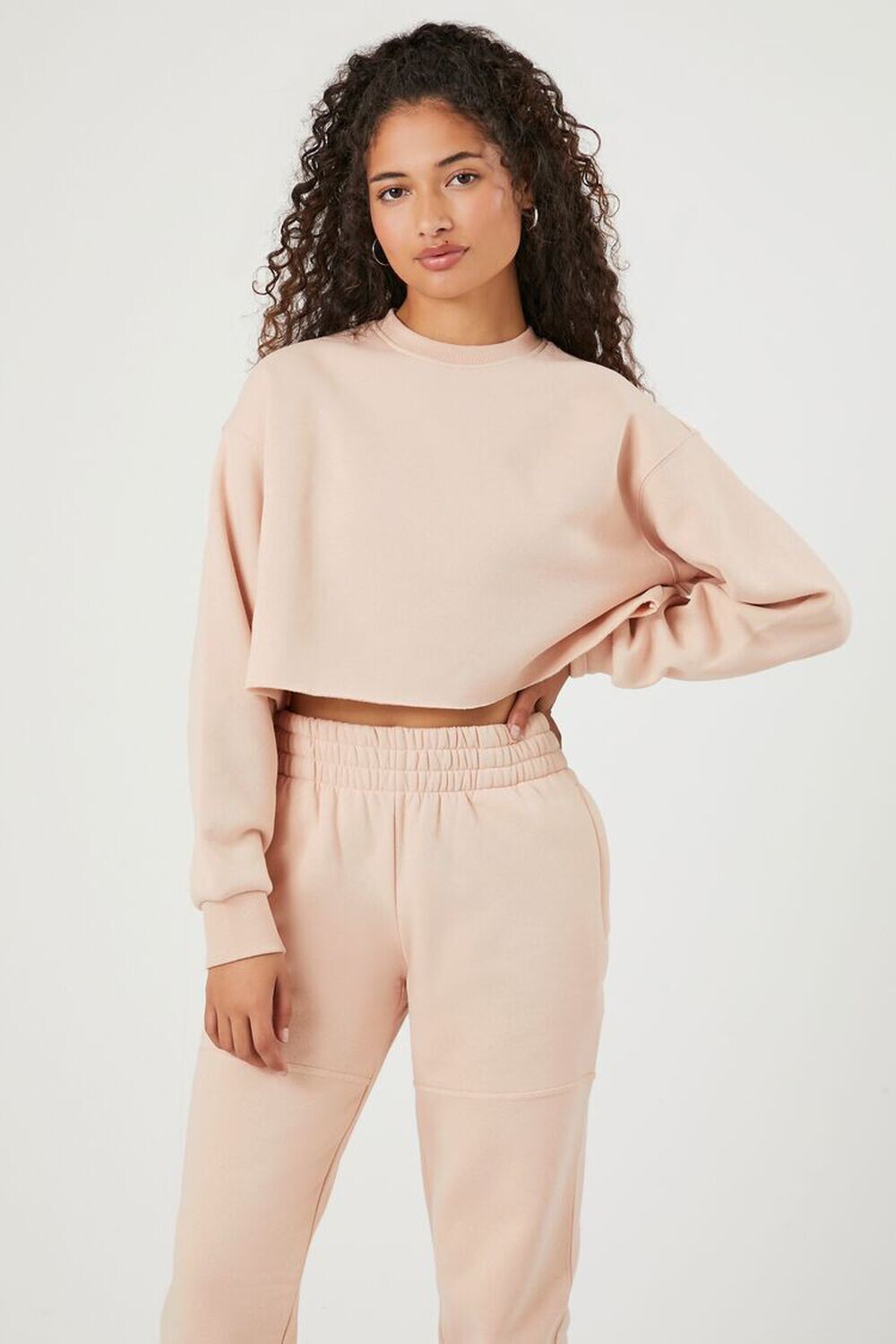 

Укороченный флисовый пуловер Forever 21