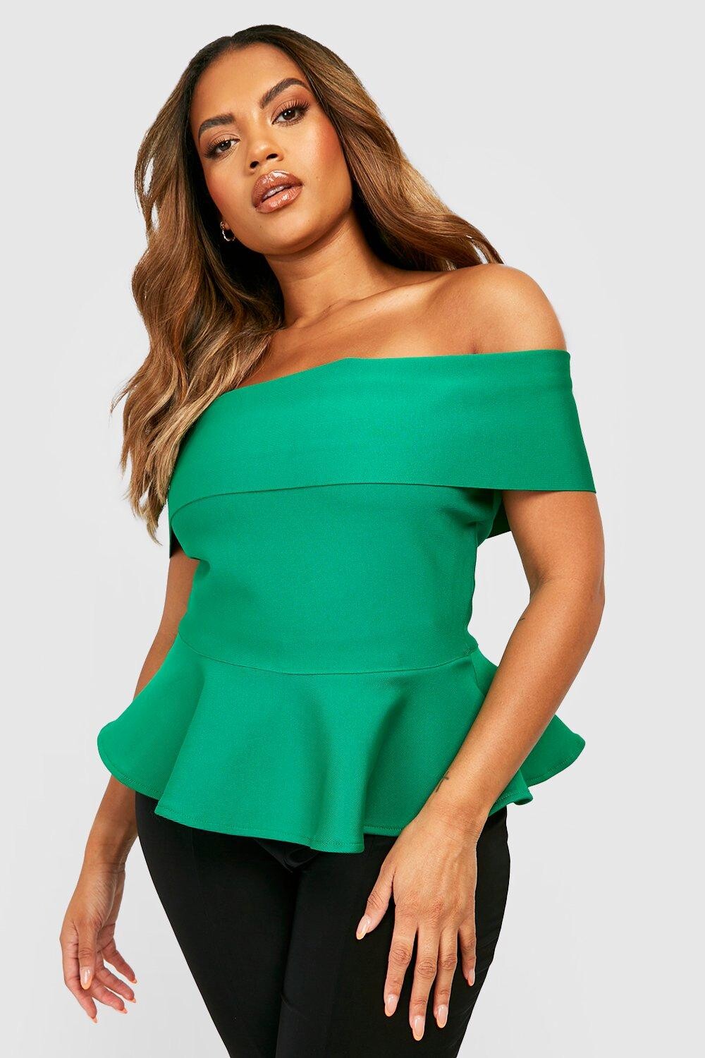 

премиум бандаж с плечевой топ с баской Boohoo, зеленый