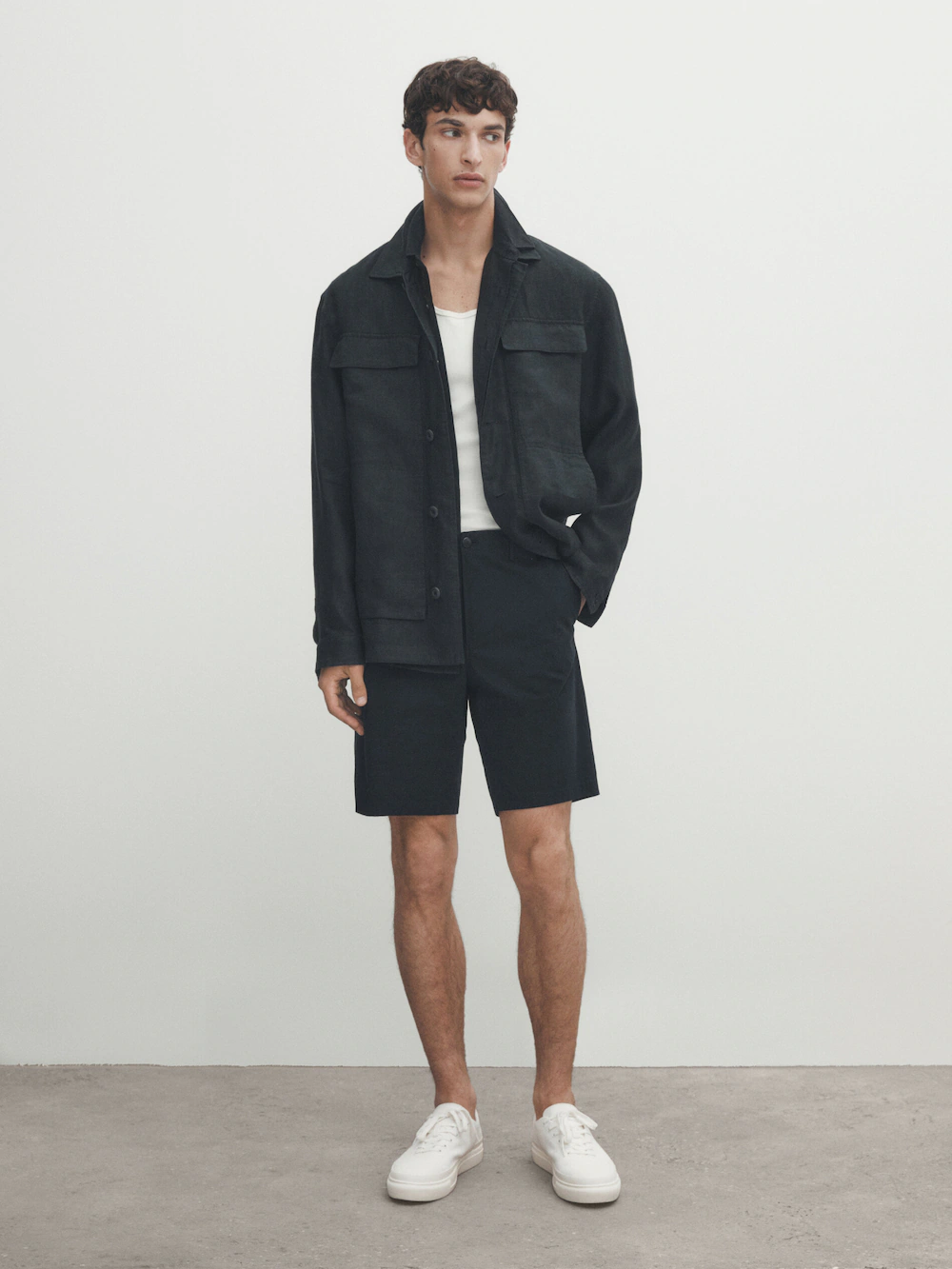 

Шорты-бермуды в полоску с красенной нитью Massimo Dutti, синий