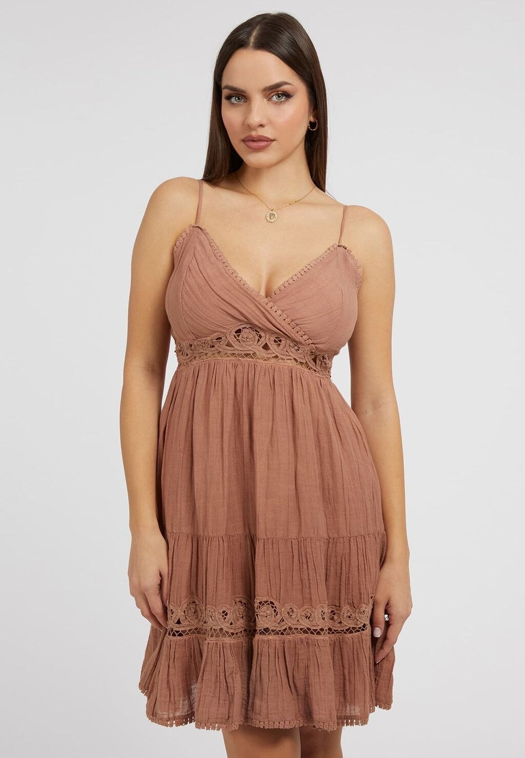 

Летнее платье Guess, коричневый