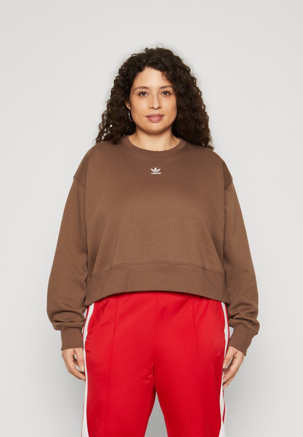 

Толстовка ESSENTIALS CREW adidas Originals, цвет earth strata