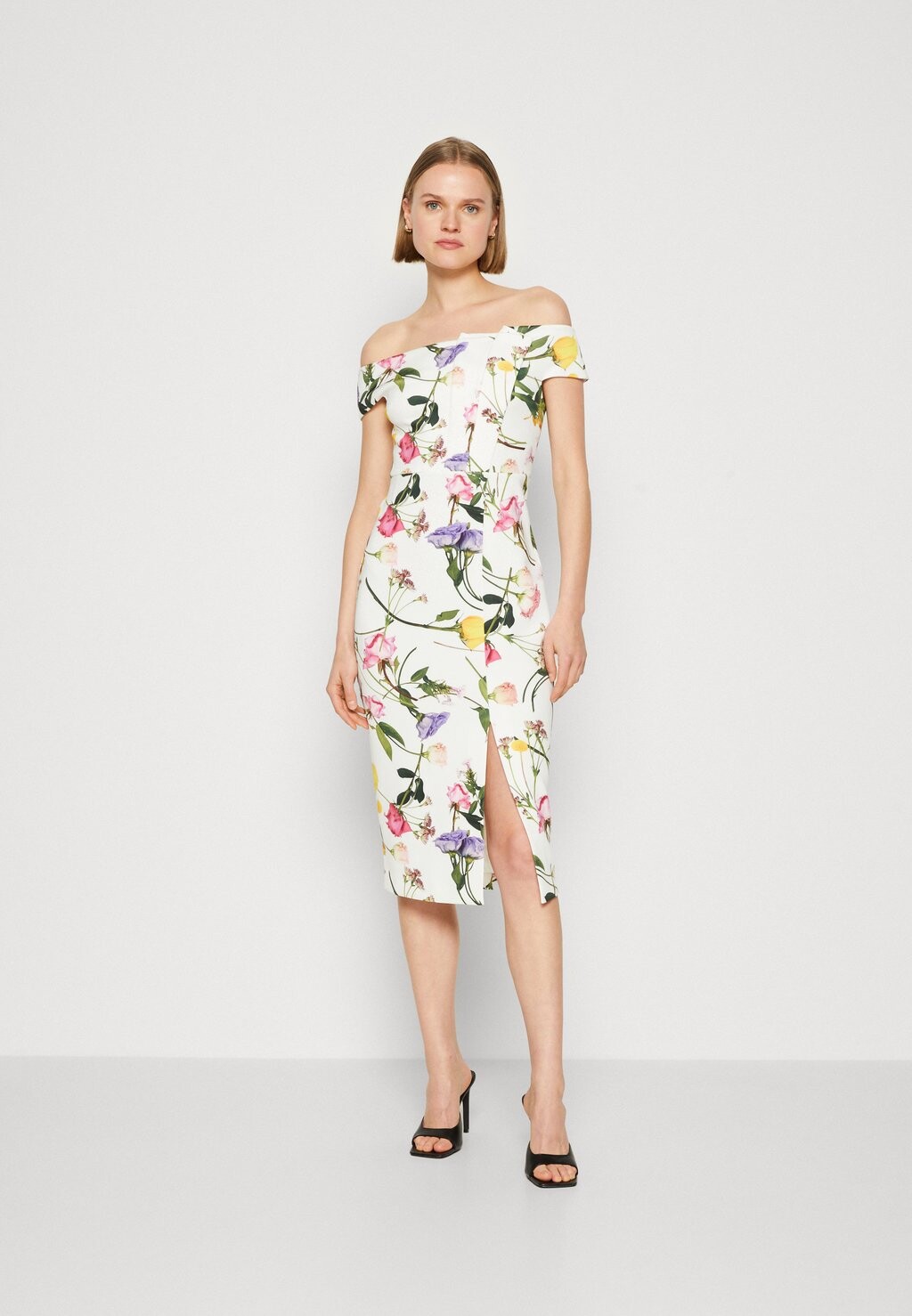 

Коктейльное платье Ted Baker, белый