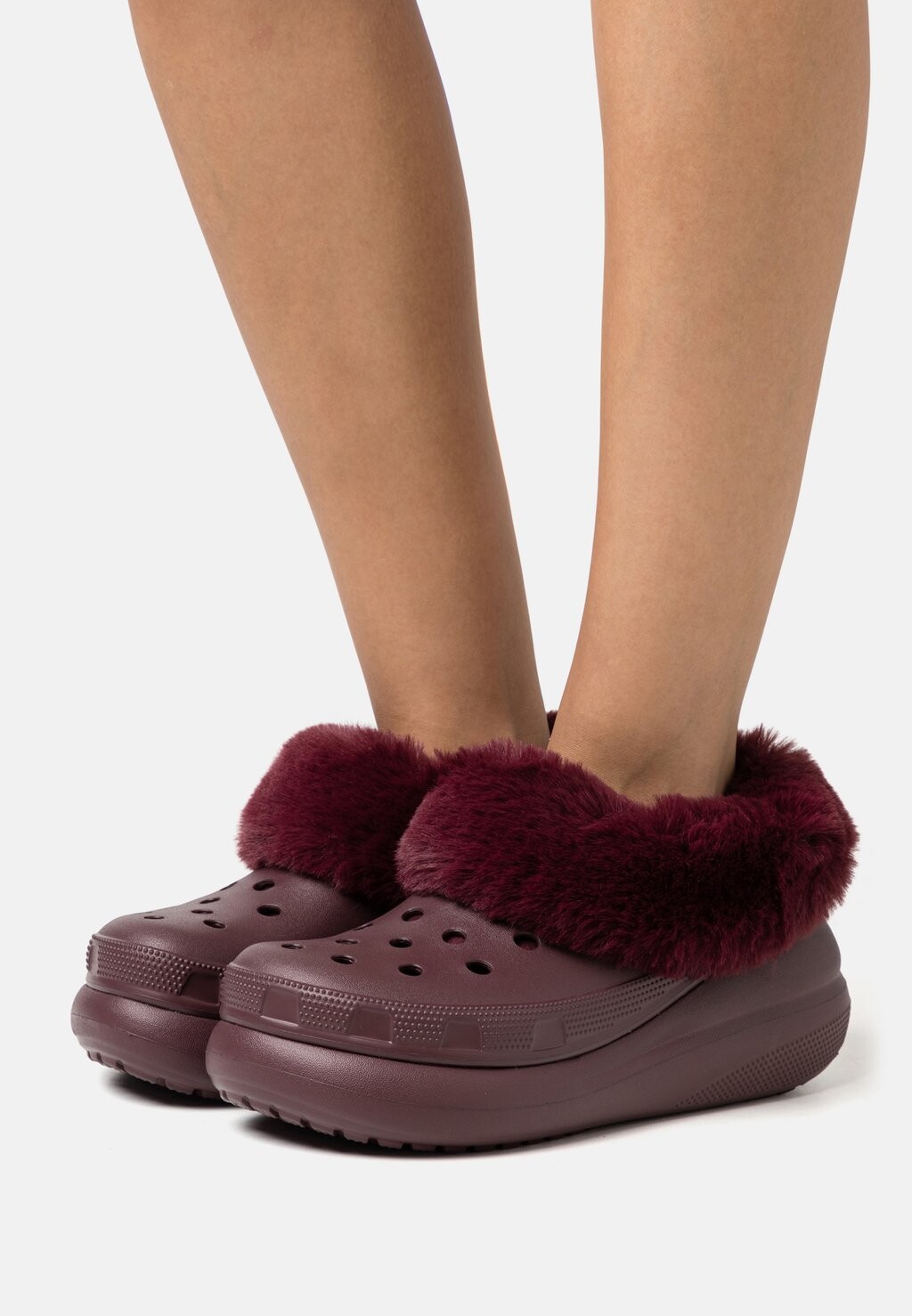 

Тапочки Crocs