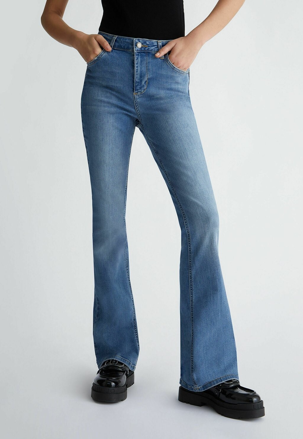 

Джинсы Bootcut LIU JO