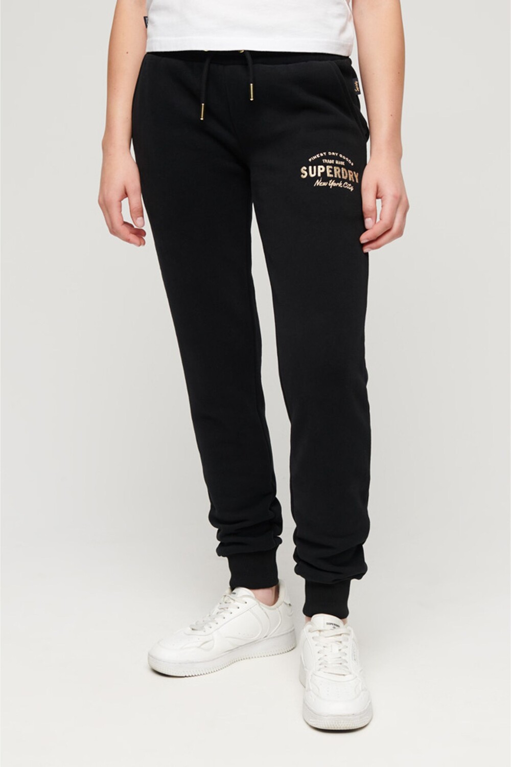 

Узкие джоггеры с логотипом Luxe Metallic Superdry, черный