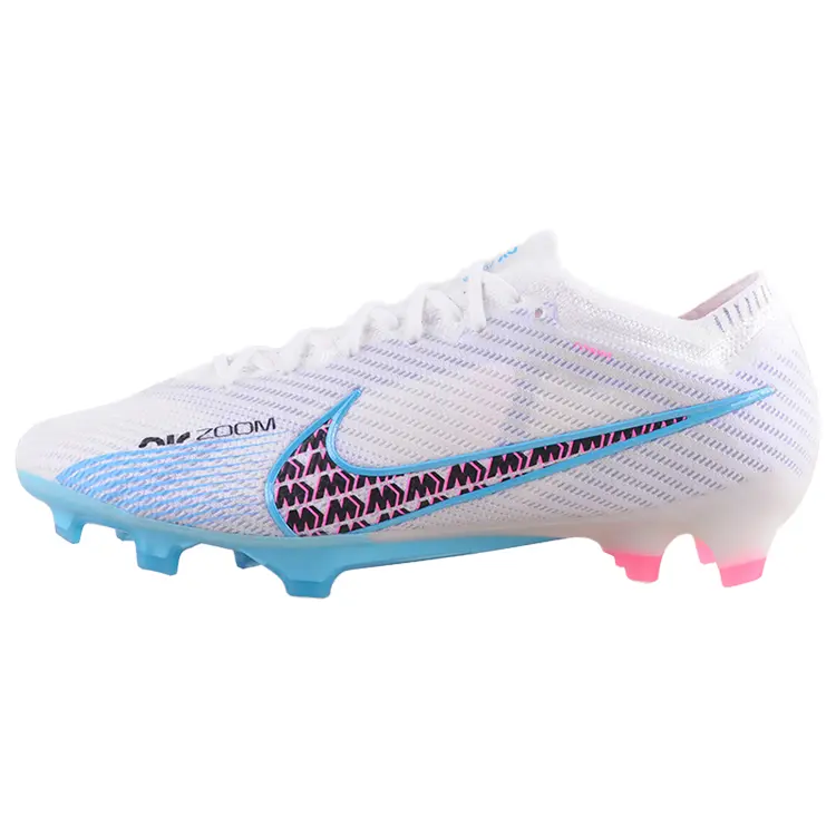 

Футбольные бутсы унисекс Nike Vapor 15