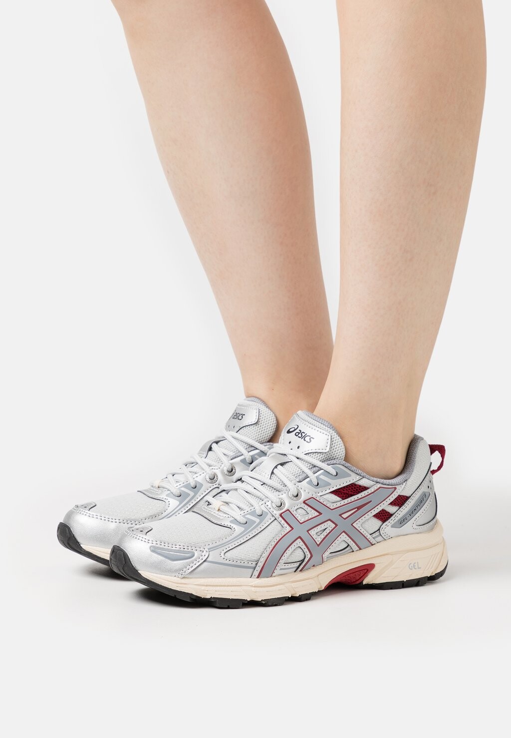 

Кроссовки ASICS SportStyle