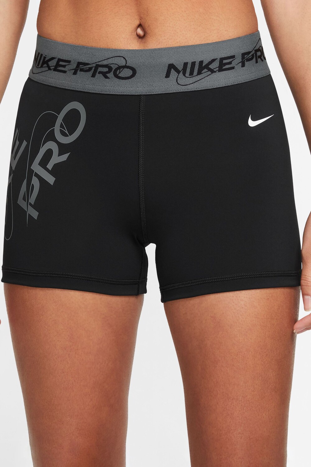 

Шорты Pro Dri-Fit со средней талией длиной 3 дюйма Nike, черный