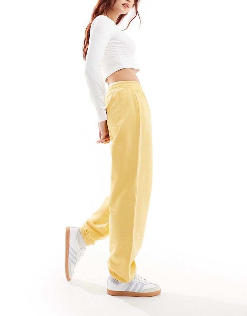 

ASOS DESIGN – Basic – Желтые джоггеры