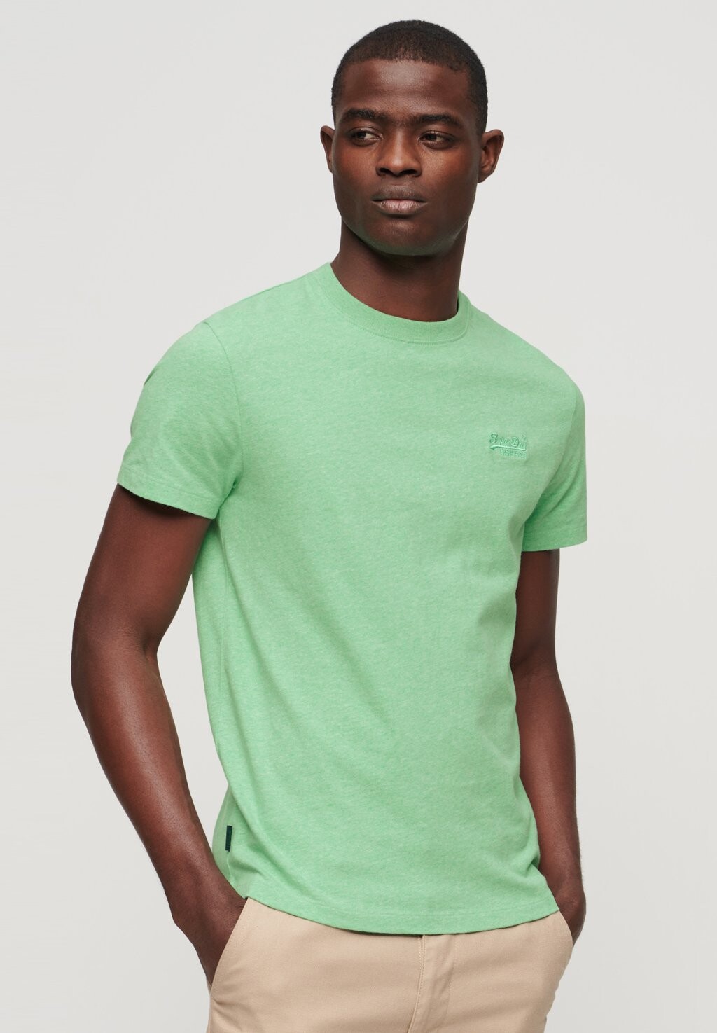 

Футболка базовая VINTAGE LOGO EMB Superdry, цвет fresh green marl